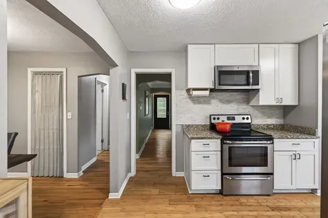 1843 Montana Avenue E Saint Paul MN 55119