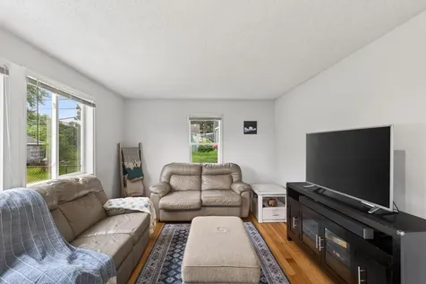 1843 Montana Avenue E Saint Paul MN 55119