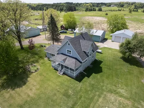 38500 Holly Street NW Stanchfield MN 55080