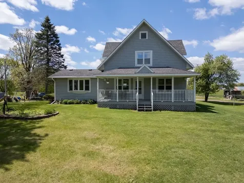 38500 Holly Street NW Stanchfield MN 55080