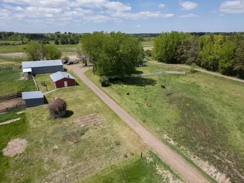 38500 Holly Street NW Stanchfield MN 55080
