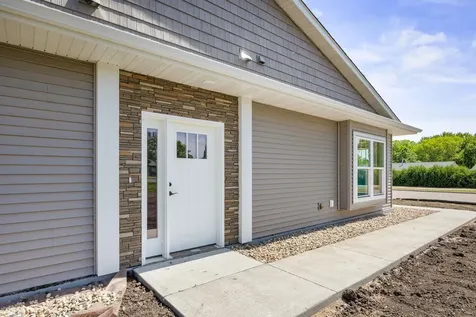 1021 Golf Course Road NW Hutchinson MN 55350