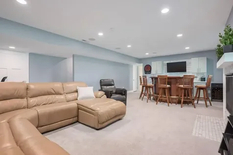 5420 Southridge Circle Woodbury MN 55129