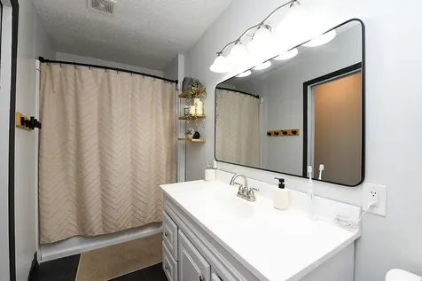 1533 16th Street S Fargo ND 58103