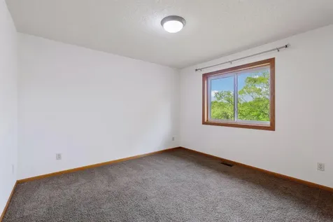 22833 Zion Parkway NW Bethel MN 55005