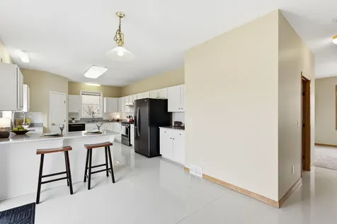 2888 Eagle Valley Drive Woodbury MN 55129