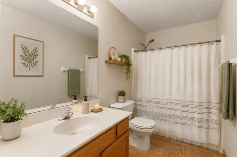 2888 Eagle Valley Drive Woodbury MN 55129