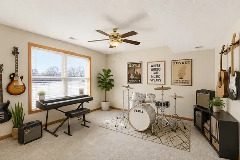 2888 Eagle Valley Drive Woodbury MN 55129