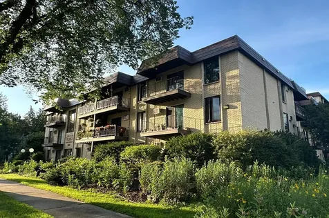 2809 E Minnehaha Parkway Minneapolis MN 55417