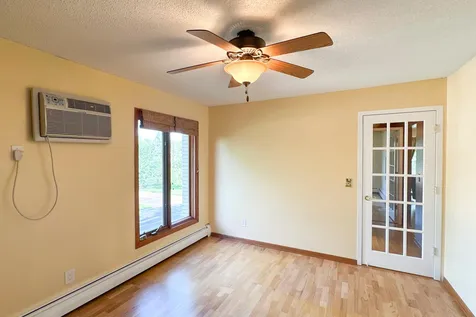 2809 E Minnehaha Parkway Minneapolis MN 55417