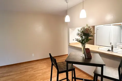 2809 E Minnehaha Parkway Minneapolis MN 55417