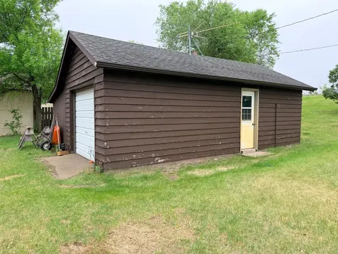 1530 County Road 82 NW Alexandria MN 56308