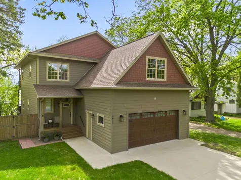 9823 103rd Street NW Annandale MN 55302