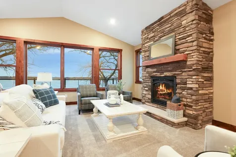 9823 103rd Street NW Annandale MN 55302