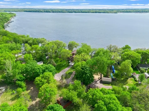 9823 103rd Street NW Annandale MN 55302