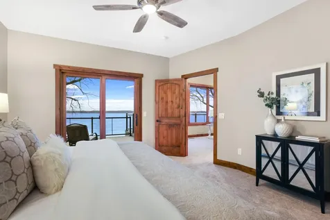 9823 103rd Street NW Annandale MN 55302