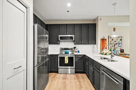 645 N 1st Street Minneapolis MN 55401