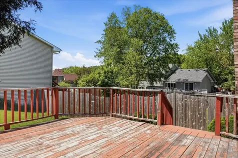 7860 Upper 17th Street N Oakdale MN 55128