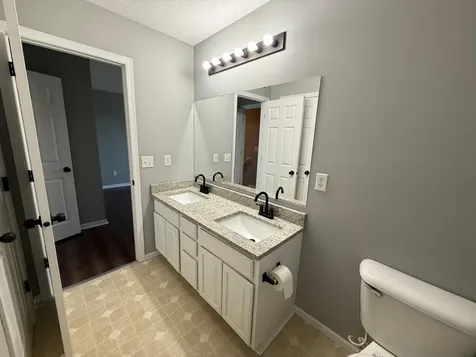 5905 Garwood Road N Brooklyn Park MN 55443