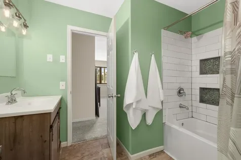 1390 Carling Drive Saint Paul MN 55108