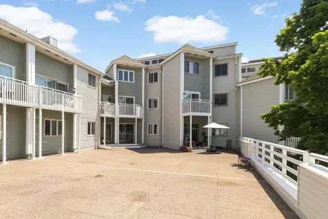 1390 Carling Drive Saint Paul MN 55108