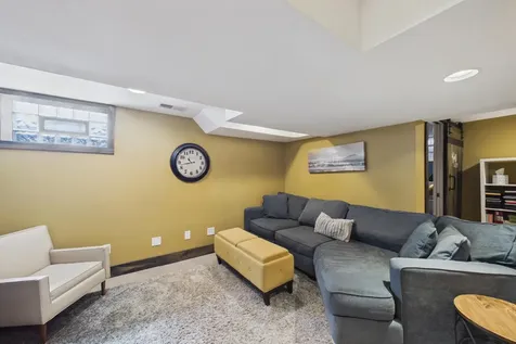 5405 Knox Avenue S Minneapolis MN 55419