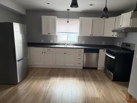 1038 Edgerton Street Saint Paul MN 55130