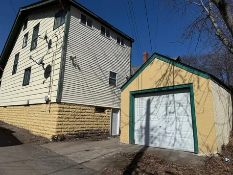 1038 Edgerton Street Saint Paul MN 55130