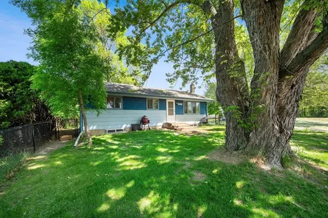 2271 335th Lane NE Cambridge MN 55008
