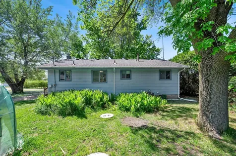 2271 335th Lane NE Cambridge MN 55008