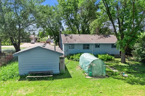 2271 335th Lane NE Cambridge MN 55008