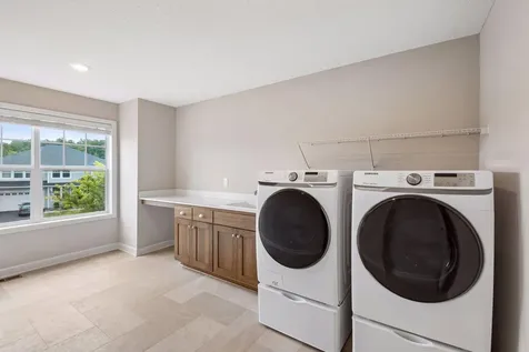6653 Alverno Lane Inver Grove Heights MN 55077