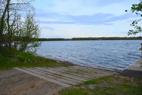 13066 Oakland Parkway Road Merrifield MN 56465