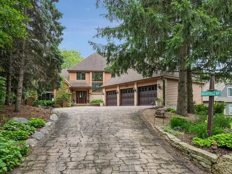 5321 Bartlett Boulevard Mound MN 55364