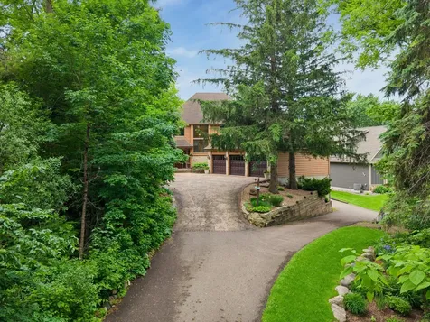 5321 Bartlett Boulevard Mound MN 55364