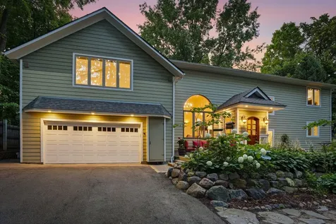 220 Frontier Court Chanhassen MN 55317
