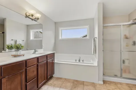 11253 68th Street NE Albertville MN 55301