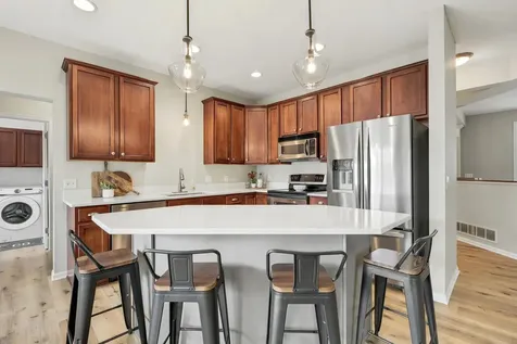 11253 68th Street NE Albertville MN 55301