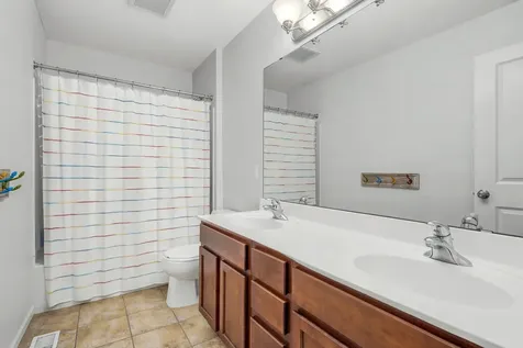 11253 68th Street NE Albertville MN 55301