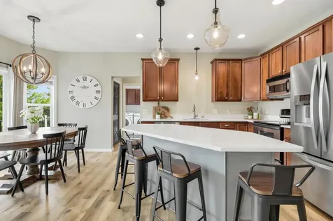 11253 68th Street NE Albertville MN 55301