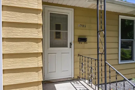 1703 Ramsey Street Hastings MN 55033