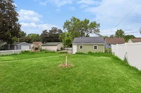 4535 Vincent Avenue N Minneapolis MN 55412