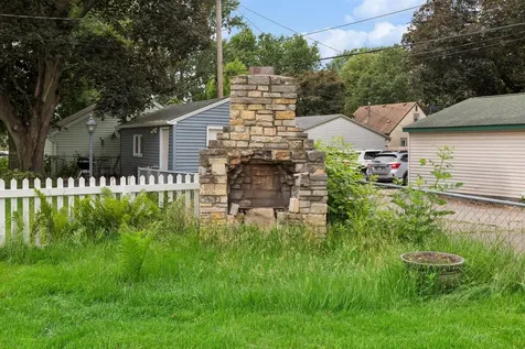 4535 Vincent Avenue N Minneapolis MN 55412