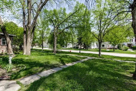 601 10th Street S Fargo ND 58103
