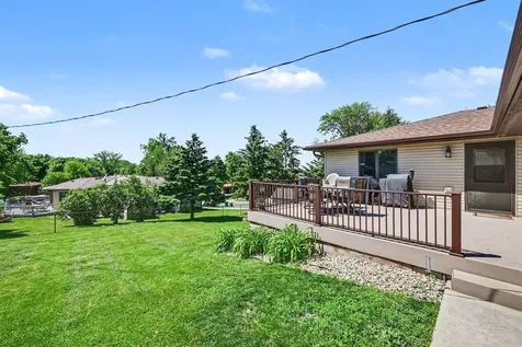 810 Hillcrest Drive Montgomery MN 56069