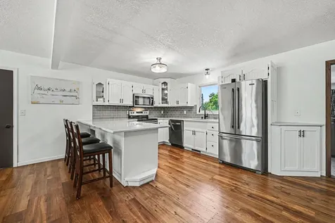 810 Hillcrest Drive Montgomery MN 56069
