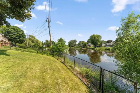 9125 40 1/2 Avenue N New Hope MN 55427