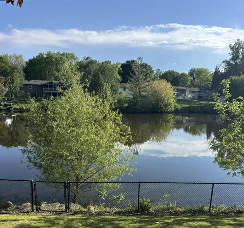 9125 40 1/2 Avenue N New Hope MN 55427