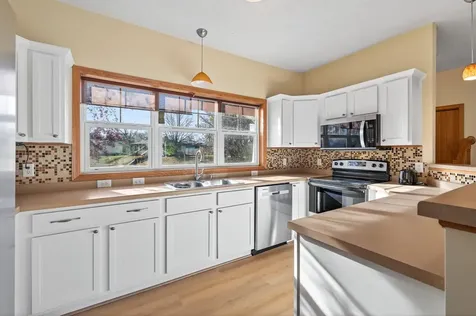 1351 Magnolia Avenue E Saint Paul MN 55106