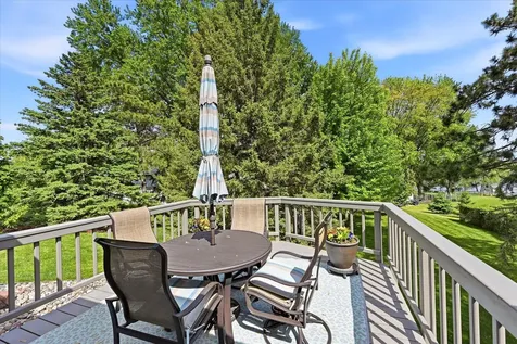 974 Kohlman Lane Maplewood MN 55109
